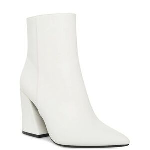 Steve Madden Elegant White Women's Boots